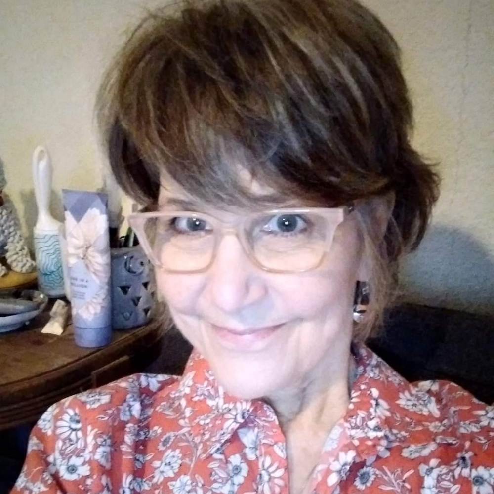 Meet your Posher, Linda